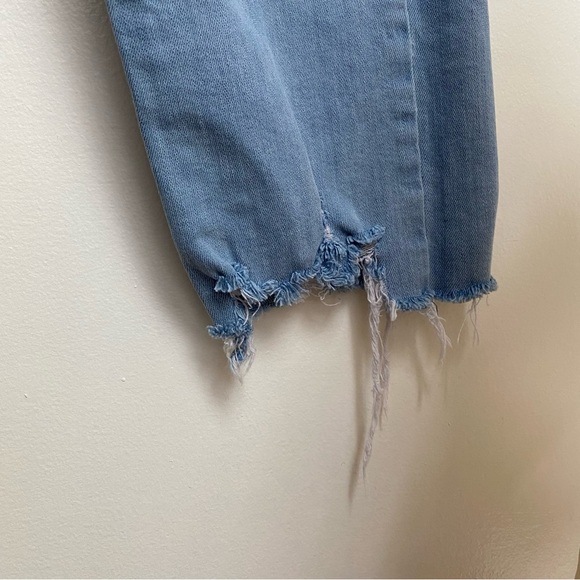 Topman Button Fly Slim Raw Hem Lightwash Blue Denim Jeans - Picture 5 of 14